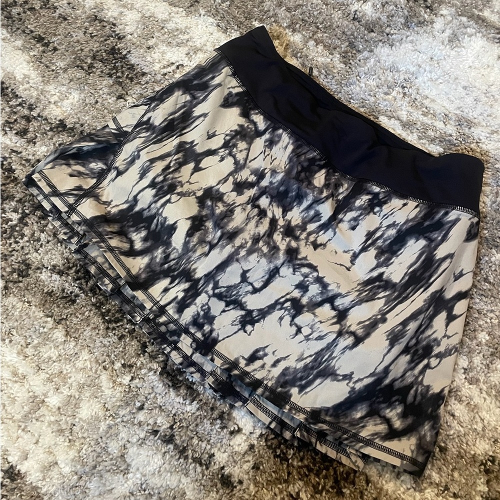 Lululemon Run Pace Setter Skirt Great Granite Black Mojave Tan / Black Women’s 6